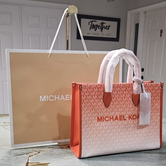 Michael Kors Mirella Ombre Coral and White Tote/Crossbody Bag NWT - Picture 3 of 16